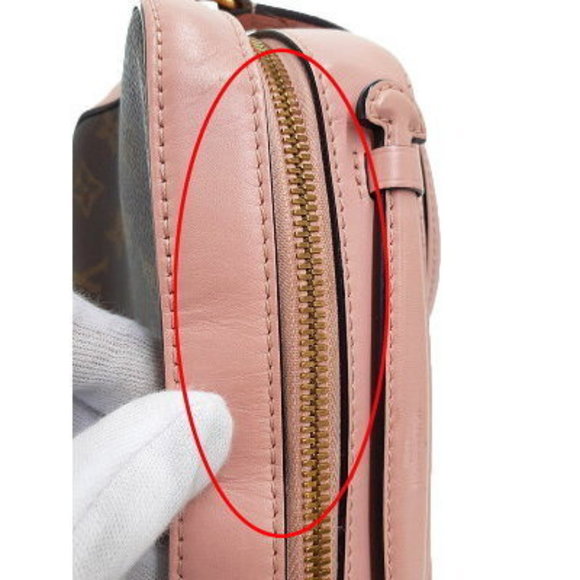 Louis Vuitton Monogram Saintonge Shoulder Bag - Picture 5 of 8